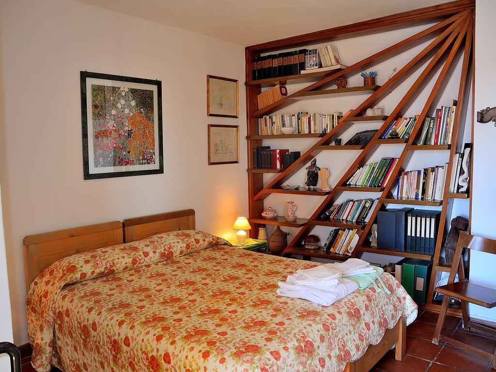 Bed and Breakfast La Chicca Di Francesca Санта-Тереза-Галлура Экстерьер фото